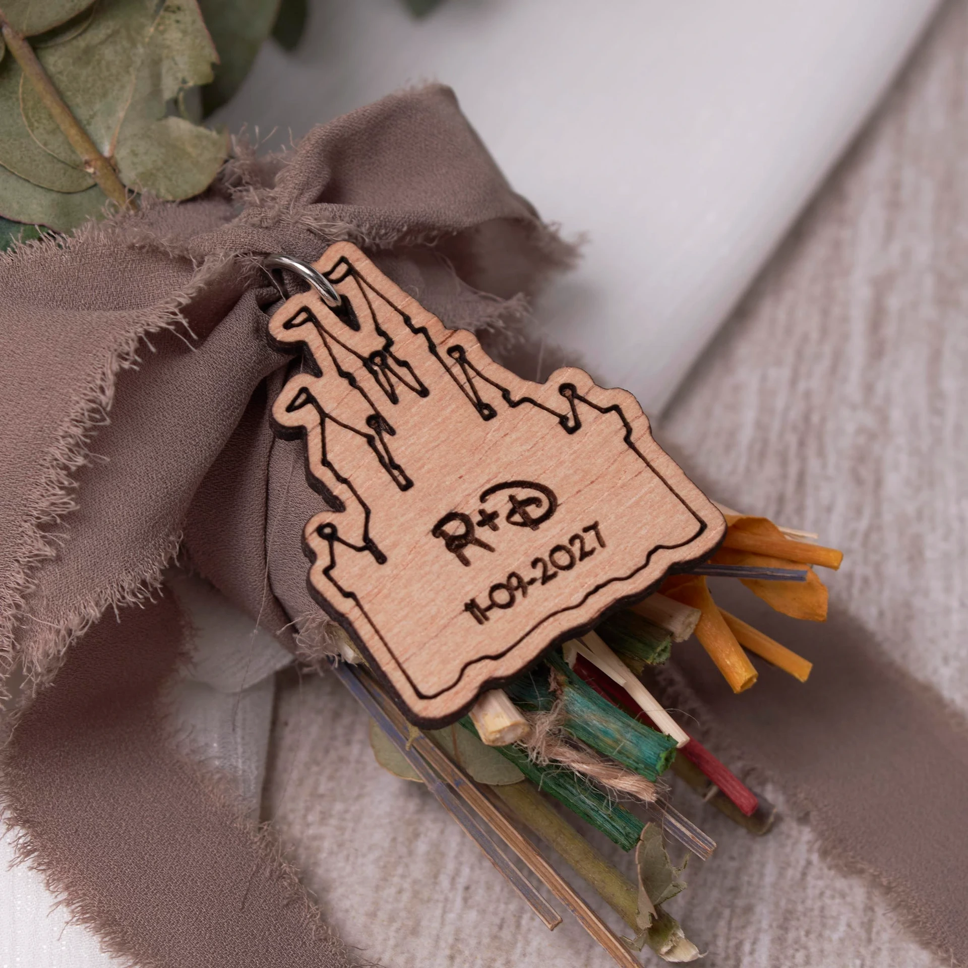 MEDALLA CASTILLO MADERA