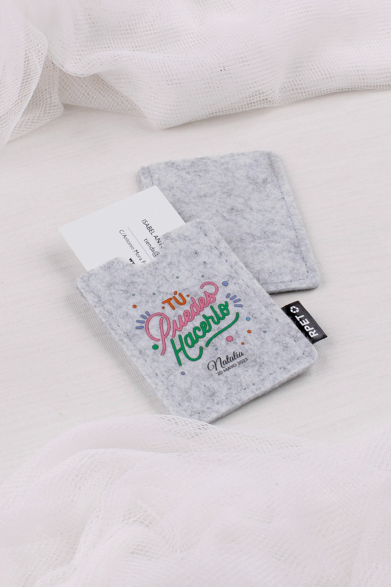 Siempre a mano · Funda tarjetas personalizada