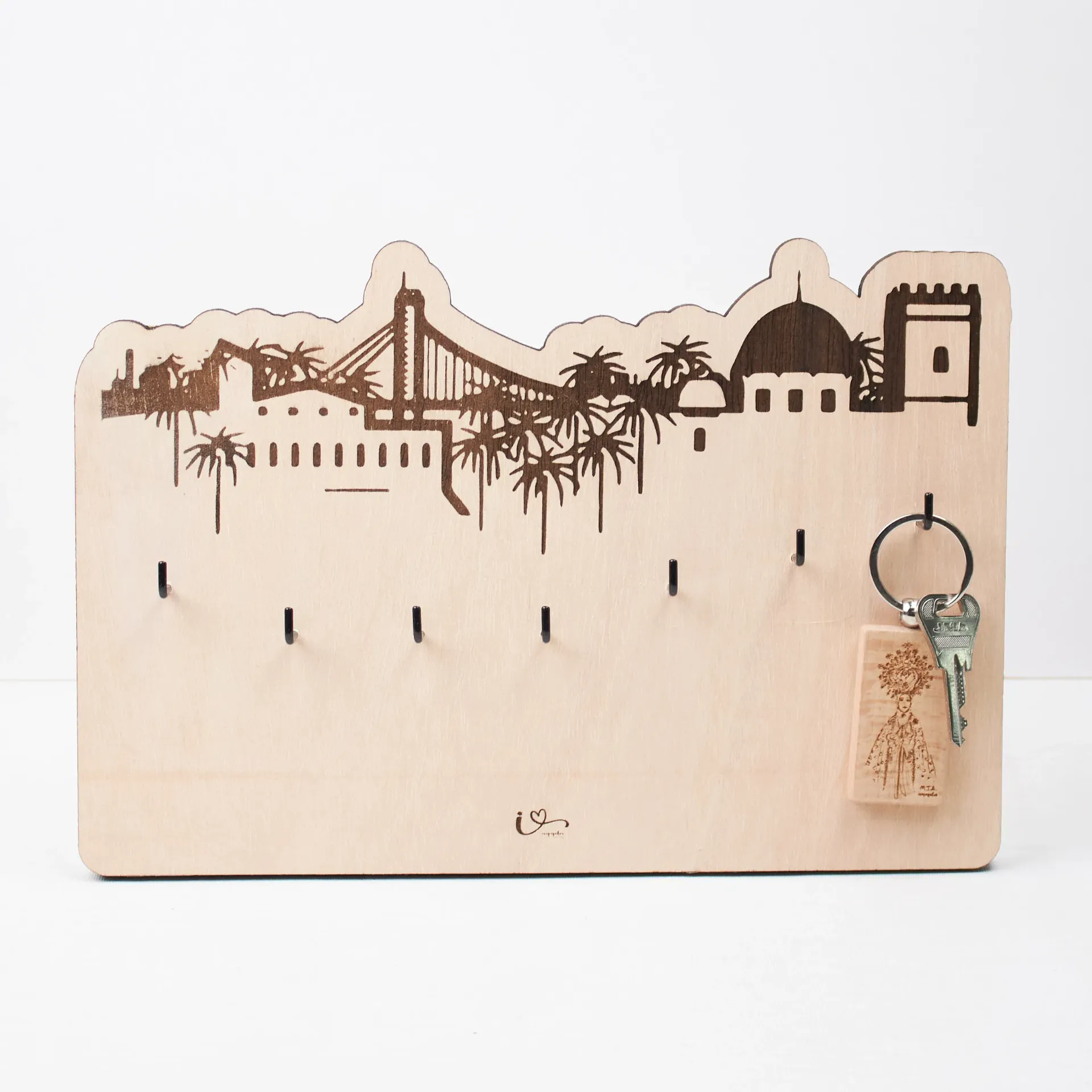 Elche en casa · Colgador de llaves skyline