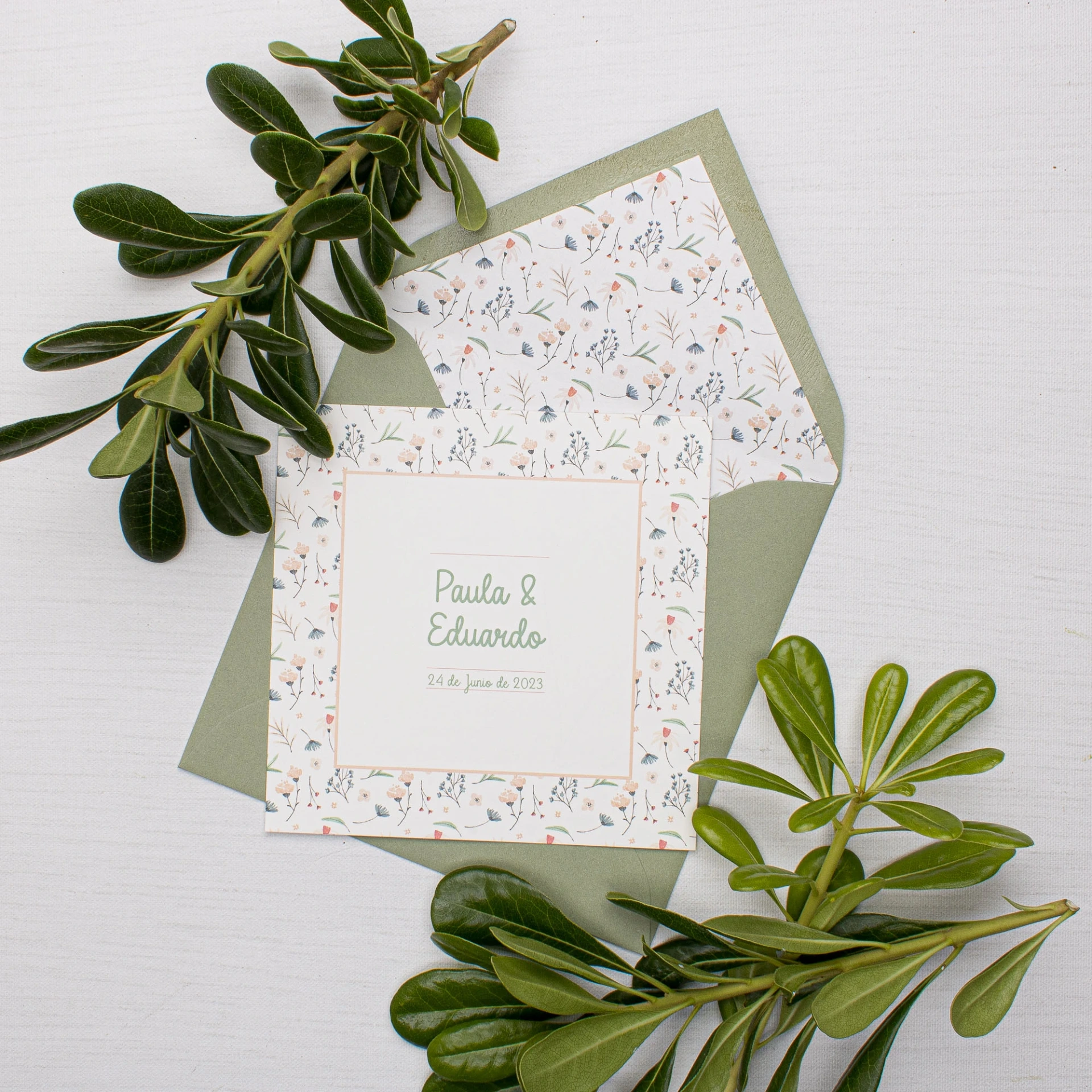 Invitación de boda Vintage Floral Frame