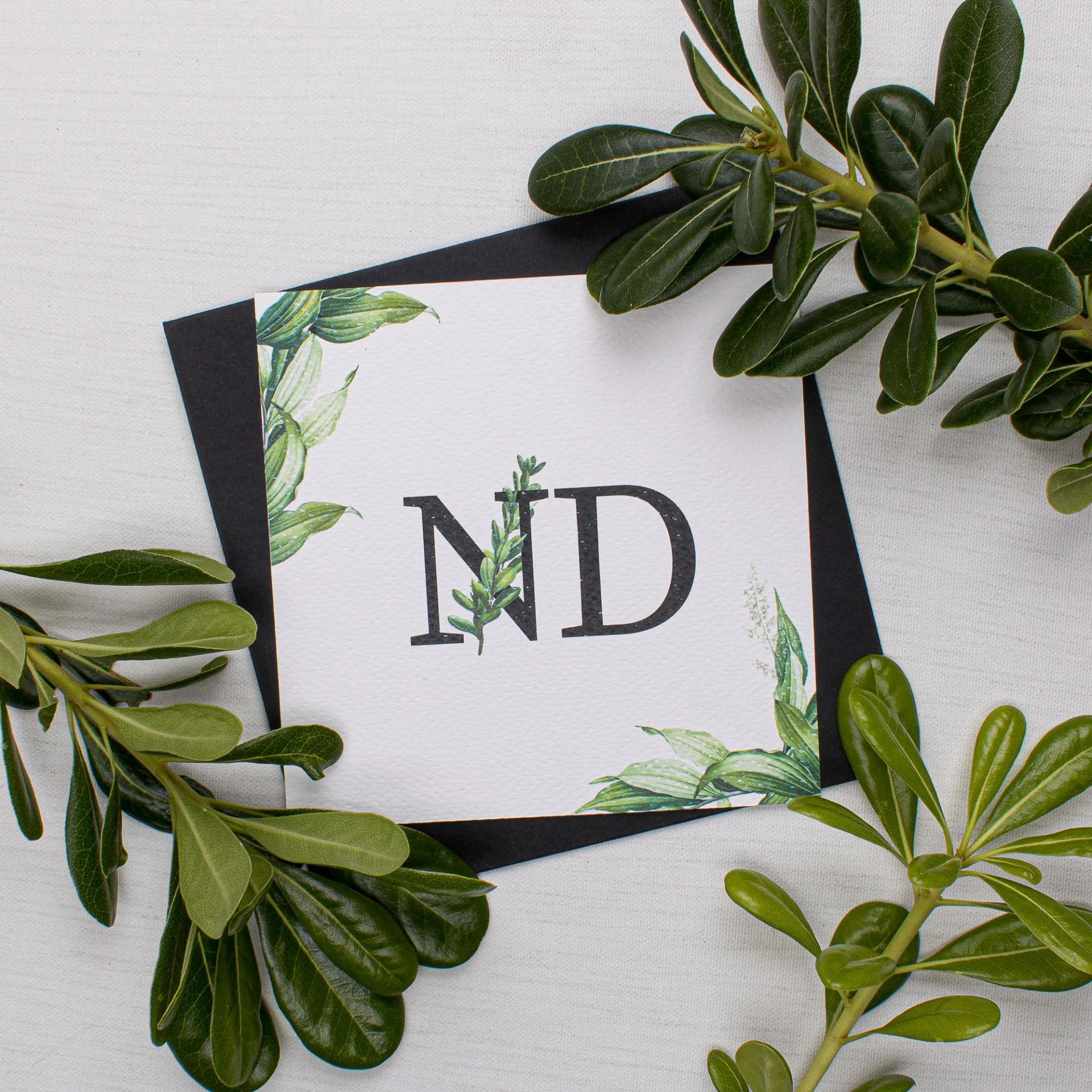 INVITACIÓN DE BODA INITIAL (SI, Verjurado Blanco)