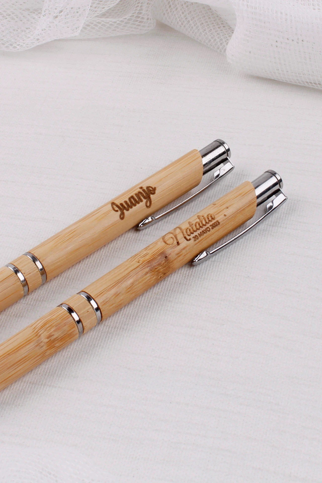 BOLIGRAFO BAMBÚ PERSONALIZADO