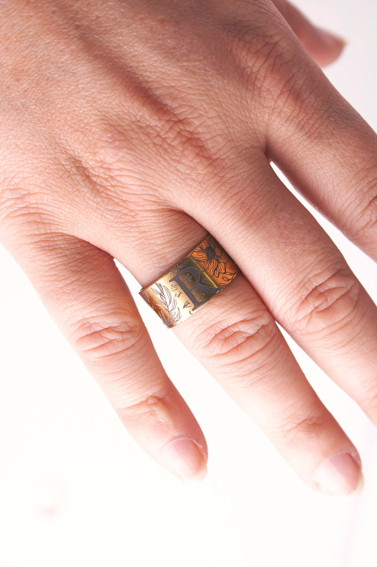 Siempre contigo · Anillo grabado