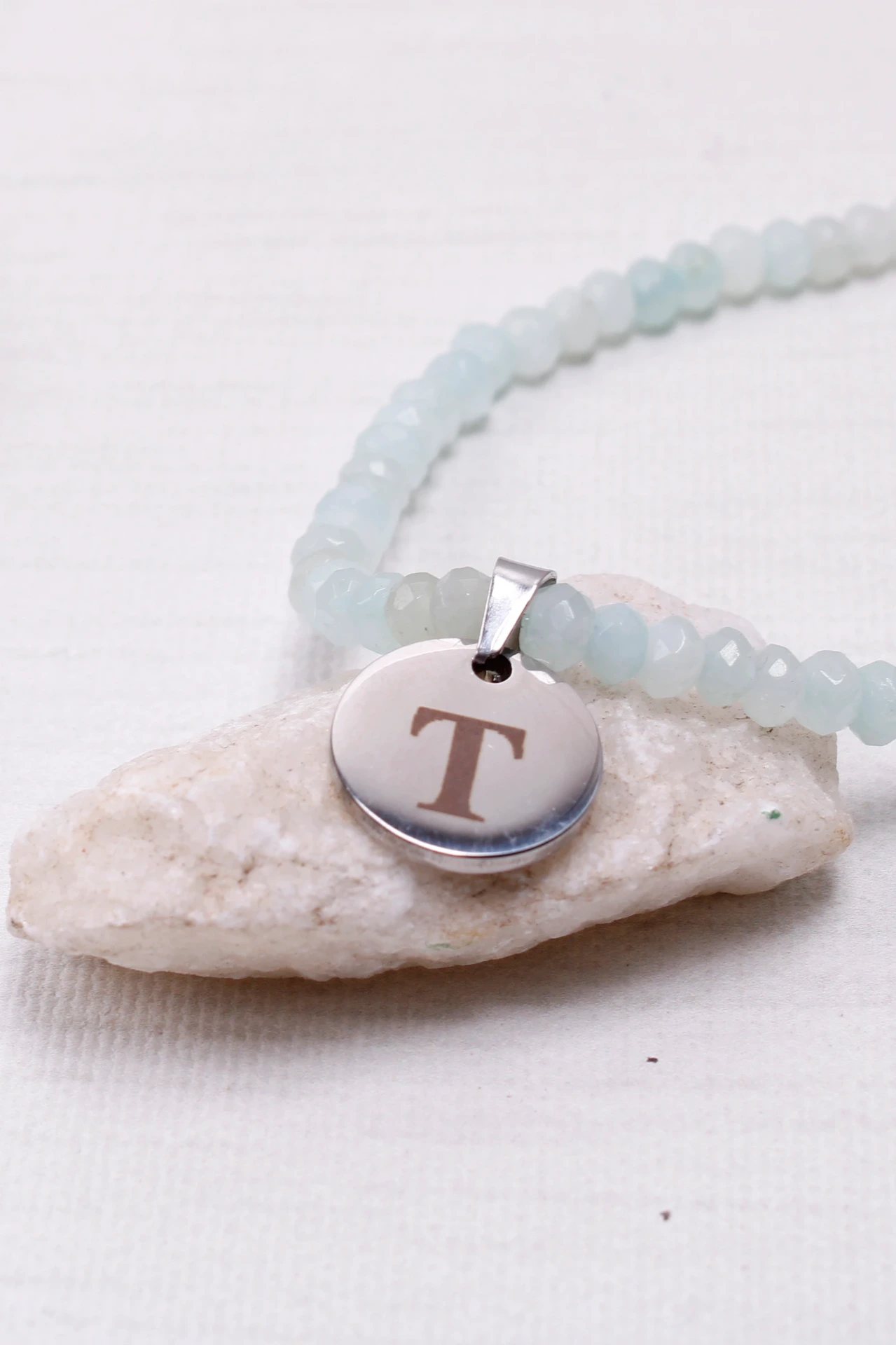 Inicial que te acompaña · Pulsera mint