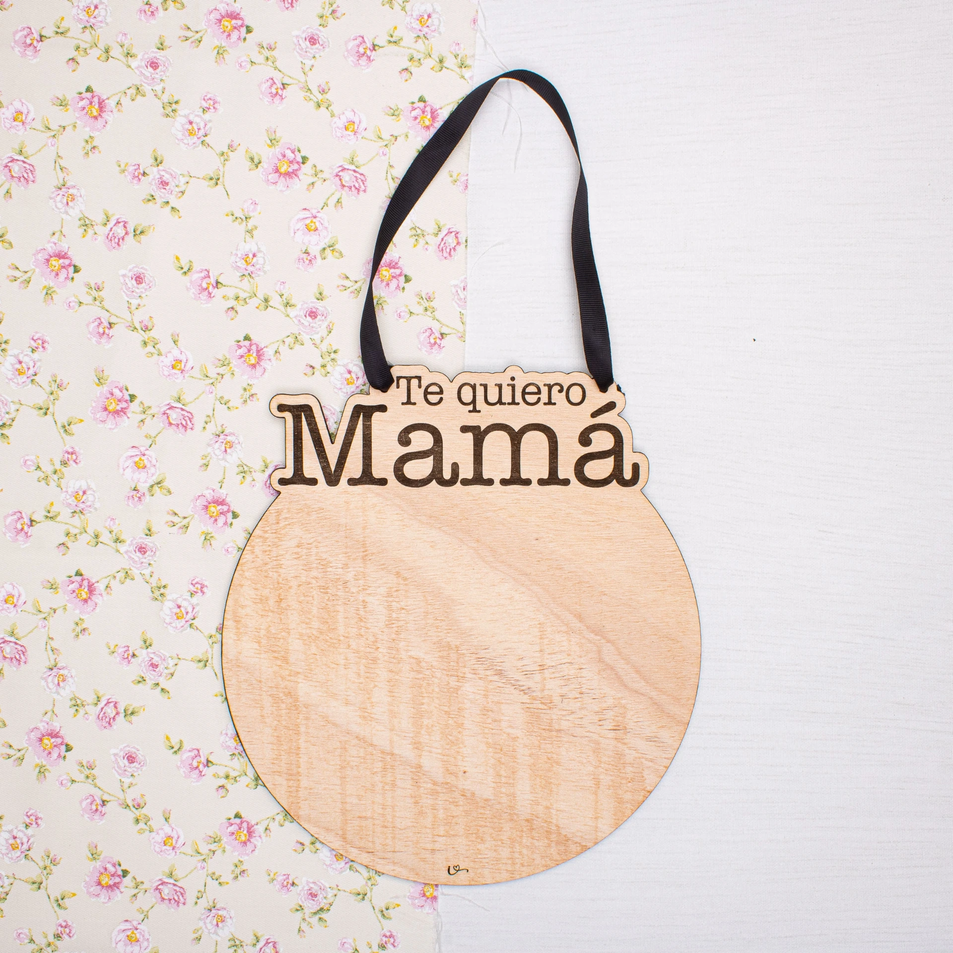 Te quiero, Mamá · Banderín para huellas
