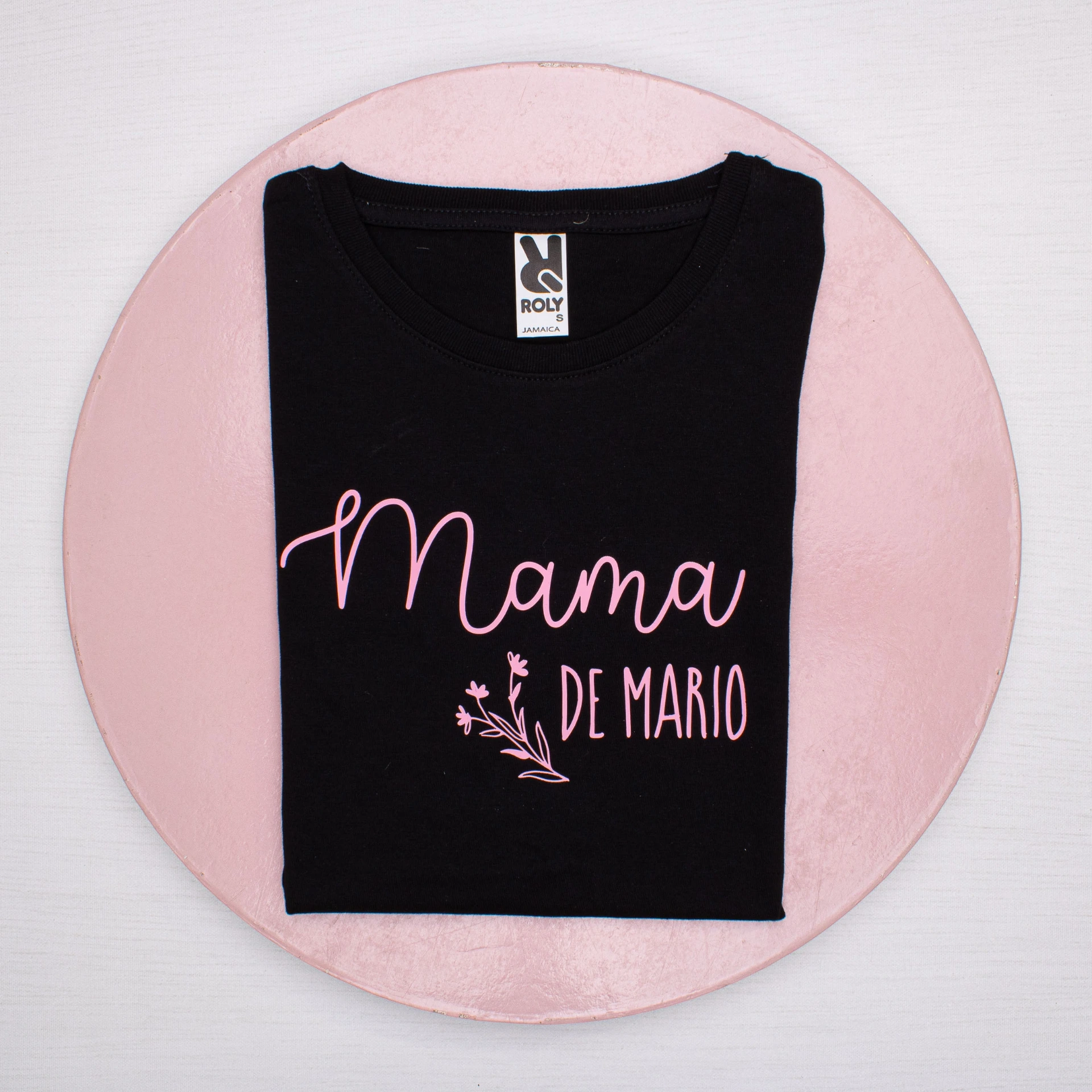 Mamá de… · Camiseta con nombre