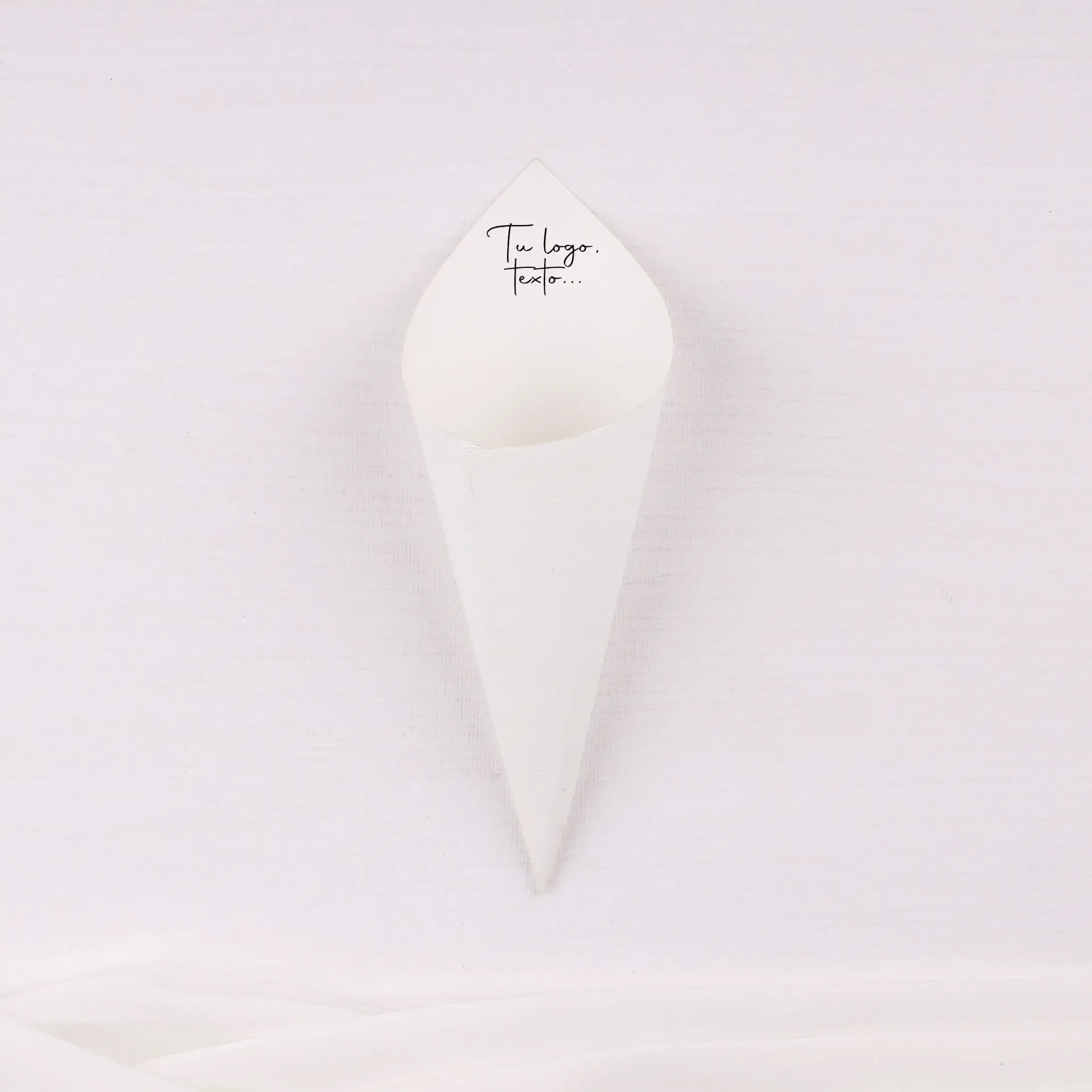 Diseño a vuestra medida · Cono boda (PEQUEÑO- ideal para flor seca, CARA INTERIOR)