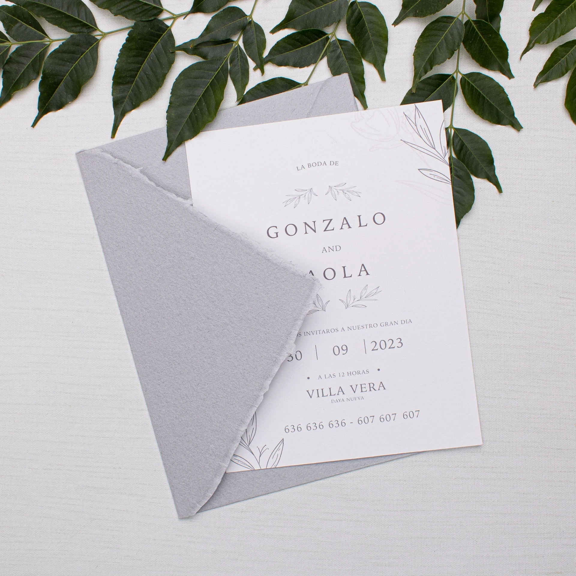 Invitación de boda Roses and Leaves (SI, AZUL CIELO)