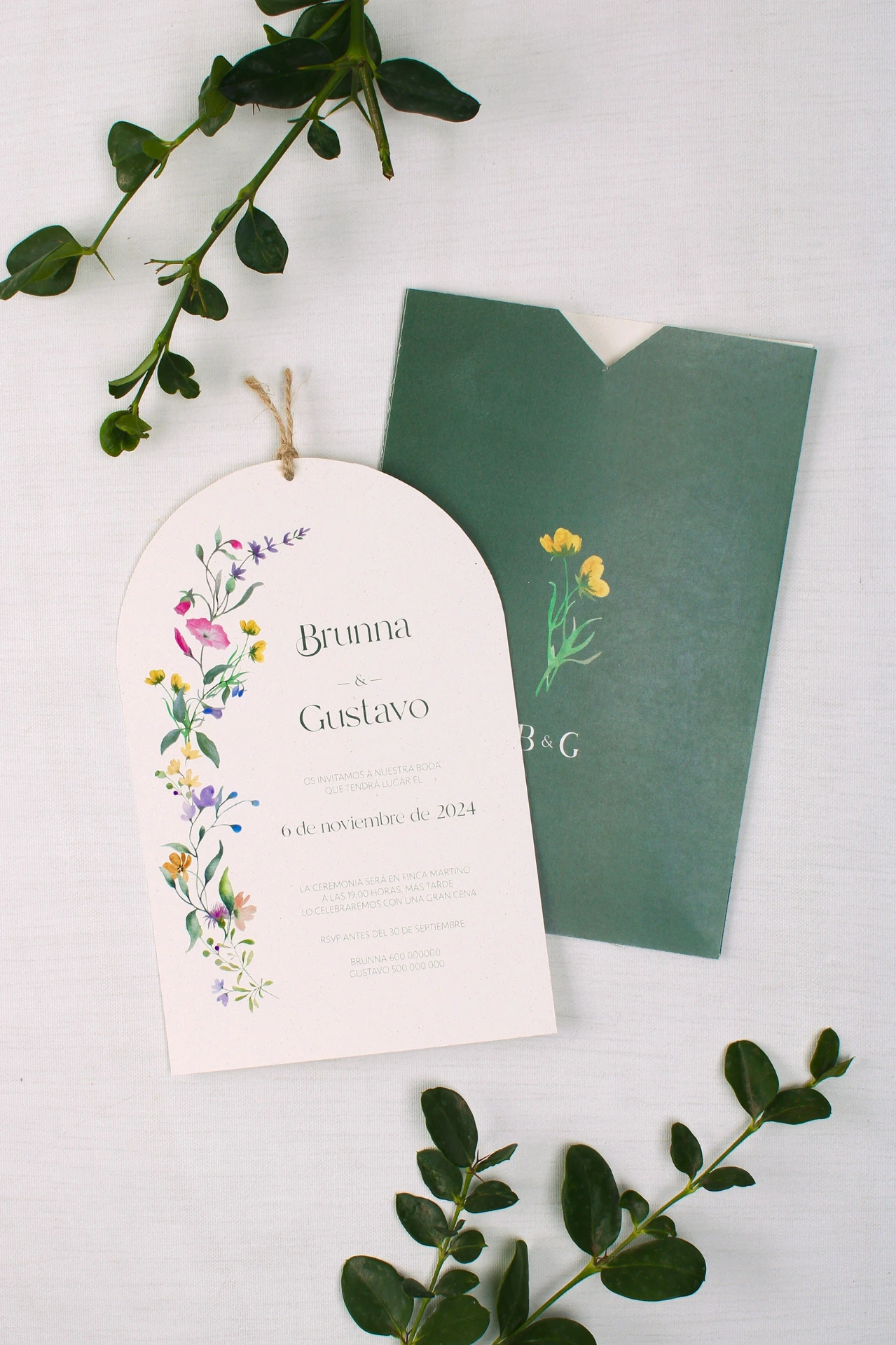 INVITACIÓN DE BODA ARCO FLORAL